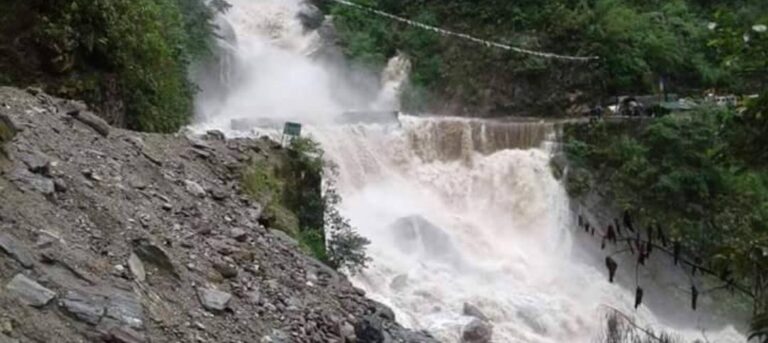 car accident in sikkim