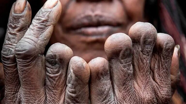 बबे हादरआव सोलिबोदों आसिखौ देस’नानै लानाय नेमखान्थिया ? बबे हादरआव सोलिबोदों आसिखौ देस’नानै लानाय नेमखान्थिया ?