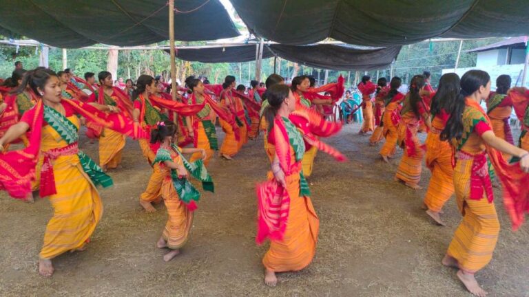 दुलाराय बर’ हारिमु आफादजों खुंजानाय 7 साननि बेसेन नाङै हारिमुवारि मोसानाय फोरोंथाइ मावबादाखौ फोजोबबाय । दुलाराय बर’ हारिमु आफादजों खुंजानाय 7 साननि बेसेन नाङै हारिमुवारि मोसानाय फोरोंथाइ मावबादाखौ फोजोबबाय ।
