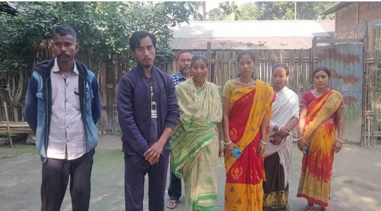 सेरफांगुरि भि चि डि चि नि सिङाव थानाय देबरगाव गामिनि सोद्रोमा राजेन्द्र रायनि सायाव रां जाख्ल’नायनि गोख्रों अजद होदों। सेरफांगुरि भि चि डि चि नि सिङाव थानाय देबरगाव गामिनि सोद्रोमा राजेन्द्र रायनि सायाव रां जाख्ल’नायनि गोख्रों अजद होदों।