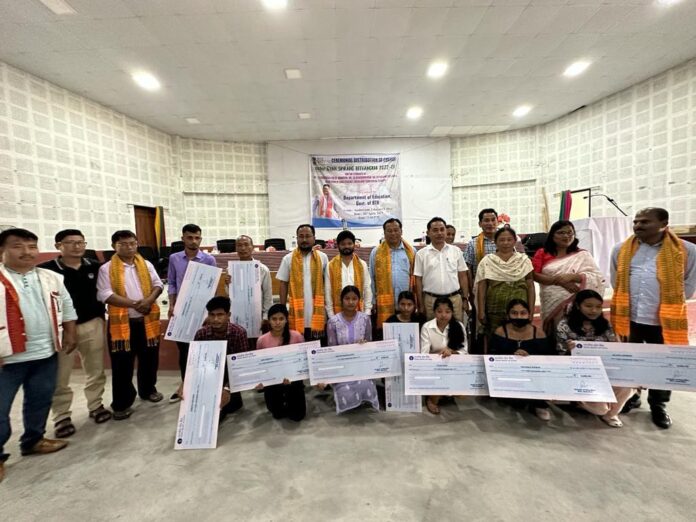 Gyan Swrang Bithangkhi BTR Govt Distributes Rs 5000 Cheques to Support Students